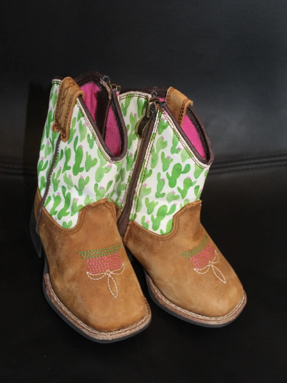 Ariat Toddler Size 4 “Anaheim” Cowgirl Boots